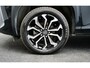 Toyota Yaris Cross 1.5 Hybrid 130 Team D Dealer Onderh. / Camera / Smartphone integratie / Stoel- en stuur verwarming / Keyless Entry / LED
