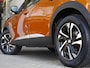 Peugeot 2008 1.2 PureTech GT | 130PK | Afneembare trekhaak | Zwart dak | Getint glas | 18inch velgen | Full-LED | Dealer onderhouden | Navigatie | Keyless entry en start