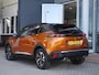 Peugeot 2008 1.2 PureTech GT | 130PK | Afneembare trekhaak | Zwart dak | Getint glas | 18inch velgen | Full-LED | Dealer onderhouden | Navigatie | Keyless entry en start