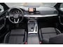 Audi Q5 55 TFSI e quattro Competition S-line | Pano | Luchtvering | El.Haak | Keyless | Stoelverwarming | Sensoren | DAB