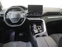 Peugeot 5008 1.2 PureTech Allure Trekhaak | Navigatie | Parkeerhulp | Apple Carplay | Keyless | Stoel verwarming |
