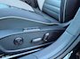 Volkswagen Golf 1.5 eHybrid GTE / 5JR Garantie / Pano / Leer / Trekhaak / Matrix / Keyless / DCC / HUD