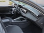 Peugeot 308 SW 130pk Active Pack Automaat | 1ste eigenaar | Trekhaak | Parkeersensoren | AppleCarPlay/Android | Climate | 16" LM velgen