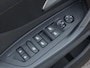 Peugeot 308 SW 130pk Active Pack Automaat | 1ste eigenaar | Trekhaak | Parkeersensoren | AppleCarPlay/Android | Climate | 16" LM velgen