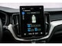 Volvo XC60 2.0 T8 Plug-in hybrid AWD Ultra Dark Exec. Ed. | Bowers & Wilkins | Luchtvering | Stoelmassage & Ventilatie | Gelaagd glas | Head-up Display | 22'' |