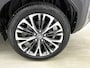 Toyota Yaris Cross 1.5 Hybrid Executive + | BTW Voertuig | Panoramadak | Dodehoek detectie | Head-up Display | Stoel+stuurverwarming | Elektrische achterklep | LED matrix | 360 Camera | Parkeersensoren voor+achter met assistent | Nav