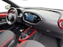 Toyota Aygo X 1.0 VVT-i MT Envy Apple Carplay/Android Auto , achteruitrijcamera , airco (automatisch) , cruise control adaptief , navigatiesysteem full map , achteropkomend verkeer waarschuwing , Autonomous Emergency Braking , rijstrooksensor met correctie , lichtmetalen velgen 18"