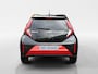 Toyota Aygo X 1.0 VVT-i MT Envy Apple Carplay/Android Auto , achteruitrijcamera , airco (automatisch) , cruise control adaptief , navigatiesysteem full map , achteropkomend verkeer waarschuwing , Autonomous Emergency Braking , rijstrooksensor met correctie , lichtmetalen velgen 18"