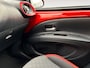 Toyota Aygo X 1.0 VVT-i MT Envy Apple Carplay/Android Auto , achteruitrijcamera , airco (automatisch) , cruise control adaptief , navigatiesysteem full map , achteropkomend verkeer waarschuwing , Autonomous Emergency Braking , rijstrooksensor met correctie , lichtmetalen velgen 18"