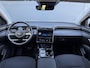 Hyundai Tucson 1.6 T-GDI PHEV Comfort Smart 4WD / Dealer Onderhouden / Trekhaak / SOH 100% / 1350KG Trekgewicht / Fabrieksgarantie tot 01-2029 / Stuur & Stoelverwarming / Elektrische Achterklep / Navigatie / Adaptief cruise control / Apple Carplay Android Auto / Krell Audio Systeem / Keyless Entry & Start /