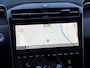 Hyundai Tucson 1.6 T-GDI PHEV Comfort Smart 4WD / Dealer Onderhouden / Trekhaak / SOH 100% / 1350KG Trekgewicht / Fabrieksgarantie tot 01-2029 / Stuur & Stoelverwarming / Elektrische Achterklep / Navigatie / Adaptief cruise control / Apple Carplay Android Auto / Krell Audio Systeem / Keyless Entry & Start /
