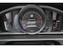Volvo V40 1.5 T3 Polar+ Sport | Panoramadak | Verwarmbare voorstoelen | 100% dealeronderhouden | Extra getint glas | Achteruitrijcamera | Harman Kardon | 17 inch. lichtmetalen velgen | Volvo Guard alarm | Navigatie | Parkeersensoren voor + achter | Keyless entry | Climate control