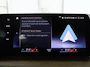BMW 2-Serie Active Tourer 220i | Leder | Cruise control | Navigatie | Carplay | Sfeerverlichting | Virtueel dashboard | Camera | Park assist | Trekhaak