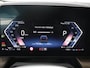 BMW 2-Serie Active Tourer 220i | Leder | Cruise control | Navigatie | Carplay | Sfeerverlichting | Virtueel dashboard | Camera | Park assist | Trekhaak