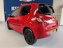 Renault Twingo 1.2 16V Collection / bj.2013 / kleur: rood / airco / NAP met 166373 km.en APK tot 05/2027 / zeer netjes en zuinig!!