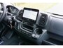 Peugeot Boxer 2.2 BlueHDi 180 L3H2 3.5t in Nieuwstaat |Automaat |Camera |Cruise |Navi |Groot scherm |2e airbag |BPM voordeel! |Climate control |Parkeersensoren |180 pk