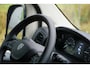 Peugeot Boxer 2.2 BlueHDi 180 L3H2 3.5t in Nieuwstaat |Automaat |Camera |Cruise |Navi |Groot scherm |2e airbag |BPM voordeel! |Climate control |Parkeersensoren |180 pk