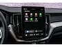 Volvo XC60 2.0 T6 Plug-in hybrid AWD Ultra Black Edition | Panoramadak | Luchtvering | Trekhaak | Head-Up Display | 360 Graden Camera | Harman Kardon Audio | Sportstoelen | Lichtmetalen Velgen 21 inch | Elektrische Achterklep | Parkeersensoren