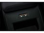Volvo XC60 2.0 T6 Plug-in hybrid AWD Ultra Black Edition | Panoramadak | Luchtvering | Trekhaak | Head-Up Display | 360 Graden Camera | Harman Kardon Audio | Sportstoelen | Lichtmetalen Velgen 21 inch | Elektrische Achterklep | Parkeersensoren