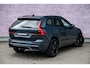 Volvo XC60 2.0 T6 Plug-in hybrid AWD Ultra Black Edition | Panoramadak | Luchtvering | Trekhaak | Head-Up Display | 360 Graden Camera | Harman Kardon Audio | Sportstoelen | Lichtmetalen Velgen 21 inch | Elektrische Achterklep | Parkeersensoren