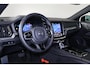 Volvo V60 T8 Recharge AWD Plus Dark - Panorama/schuifdak - IntelliSafe Assist & Surround - 360º Camera - Harman/Kardon audio - Verwarmde voorstoelen, stuur & achterbank - Parkeersensoren voor & achter - Elektr. bedienb. voorstoelen met geheugen - Head up display - Extra getint glas - Inklapbare trekhaak - 18' LMV