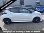 Toyota Yaris 1.5 Hybrid Executive | Stoelverwarming | Navigatie | Parkeersenoren | Apple Carplay/Android Auto