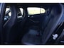 Mercedes-Benz GLA 180 Business Solution AMG Limited | 122PK | Camera | Navi | LED | Stoelverwarming | 18" | Mercedes-Benz GLA 180 Business Solution AMG Limited 122 PK met 1.6 viercilinder, automatische transmissie, AMG-styling, 18-inch lichtmetalen velgen, achteruitrijcamera, navigatie, stoelverwar