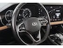 Volkswagen Touareg 3.0 TSi eHybrid 4MOTION Luchtvering Panoramadak Night Vision Soft Close