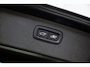 Volvo XC90 2.0 T8 Plug-in hybrid AWD Ultra Dark Executive Editon 455 PK | Trekhaak | Luchtvering | Gelaagd Glas | Bowers & Wilkins | Massage & Ventilatie Stoelen | Panoramadak |