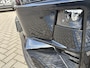 Toyota C-HR / C-HR+ First Edition 77 kWh NIEUW DIRECT LEVERBAAR! STOEL/STUURVERW 20'' LM-VELGEN BLIND SPOT EL-ACHTERKLEP WARMTEPOMP NAVI PARK-SENSOREN CAMERA CLIMA APPLE/ANDROID
