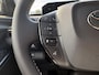 Toyota C-HR / C-HR+ First Edition 77 kWh NIEUW DIRECT LEVERBAAR! STOEL/STUURVERW 20'' LM-VELGEN BLIND SPOT EL-ACHTERKLEP WARMTEPOMP NAVI PARK-SENSOREN CAMERA CLIMA APPLE/ANDROID