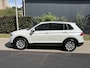 Volkswagen Tiguan 1.4 TSI Comfortline / NAVI / PANORAMADAK / TREKHAAK / 155dkm! NAP !
