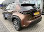 Toyota Yaris Cross 1.5 Hybrid 130 Executive NIEUW DIRECT LEVERBAAR! STOEL/STUURVERW LM-VELGEN BLIND SPOT EL-ACHTERKLEP JBL-AUDIO HUD MATRIX-VERLICHTING PARK-SENSOREN CAMERA CLIMA APPLE/ANDROID