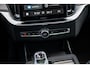 Volvo XC90 2.0 T8 Plug-in hybrid AWD Ultra Dark Executive Edition 455 PK | SOH 100% | Black Pack | Luchtvering | Trekhaak | Gelaagd Glas | Bowers & Wilkins | Massage & Ventilatie Stoelen | Panoramadak |