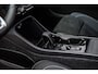 Volvo XC40 2.0 B4 Plus Black Edition | Trekhaak | 360° Camera | Panoramadak | Harman Kardon Audio | Keyless Entry | Elektrische Achterklep | Elektrisch Verstelbare Voorstoelen | Cruise Control Adaptief | BLIS | Google Navigatie | Apple Carplay | Android Auto | Lichtmetalen Velgen 20 inch