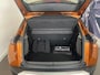 Peugeot e-2008 EV Active Pack 50 kWh | Apple Carplay & Android Auto | 16 inch Licht metalen velgen | Airco