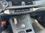 Lexus CT 200h Business Launch Edition, Navi, Dealer auto, Alcantara, Camera etc