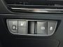 Kia EV6 Edition 77.4 kWh / SOH 100% / Fabrieksgarantie tot 18-06-2032 / 1.600 kg trekgewicht / Android Auto & Apple Carplay / Navigatie / Cruise Control Adaptief / Climate Control / DAB / Draadloze Telefoonlader / Camera / Parkeerassistent / 19" Lichtmetalen Wielen / Keyless entry & start /