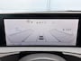 Kia EV6 Edition 77.4 kWh / SOH 100% / Fabrieksgarantie tot 18-06-2032 / 1.600 kg trekgewicht / Android Auto & Apple Carplay / Navigatie / Cruise Control Adaptief / Climate Control / DAB / Draadloze Telefoonlader / Camera / Parkeerassistent / 19" Lichtmetalen Wielen / Keyless entry & start /