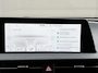 Kia EV6 Edition 77.4 kWh / SOH 100% / Fabrieksgarantie tot 18-06-2032 / 1.600 kg trekgewicht / Android Auto & Apple Carplay / Navigatie / Cruise Control Adaptief / Climate Control / DAB / Draadloze Telefoonlader / Camera / Parkeerassistent / 19" Lichtmetalen Wielen / Keyless entry & start /