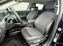 Kia EV6 Edition 77.4 kWh / SOH 100% / Fabrieksgarantie tot 18-06-2032 / 1.600 kg trekgewicht / Android Auto & Apple Carplay / Navigatie / Cruise Control Adaptief / Climate Control / DAB / Draadloze Telefoonlader / Camera / Parkeerassistent / 19" Lichtmetalen Wielen / Keyless entry & start /