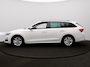 Skoda Octavia Combi 1.5 TSI First Edition / Zwenkbare trekhaak / PDC / Carplay