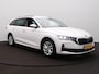 Skoda Octavia Combi 1.5 TSI First Edition | Zwenkbare trekhaak | PDC | ACC | Carplay |