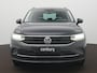 Volkswagen Tiguan 1.4 TSI eHybrid Life Automaat - PDC - Apple Carplay/Android auto - LED - Climatronic