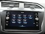 Volkswagen Tiguan 1.4 TSI eHybrid Life Automaat - PDC - Apple Carplay/Android auto - LED - Climatronic