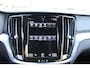 Volvo V60 B3 164PK Automaat Momentum Advantage | Trekhaak | Camera + PDC | Pilot Assist | Getint glas | Verw. Stoel- & stuurwiel |