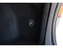 Volvo V60 B3 164PK Automaat Momentum Advantage | Trekhaak | Camera + PDC | Pilot Assist | Getint glas | Verw. Stoel- & stuurwiel |