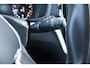 Volvo V60 B3 164PK Automaat Momentum Advantage | Trekhaak | Camera + PDC | Pilot Assist | Getint glas | Verw. Stoel- & stuurwiel |