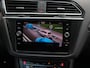 Volkswagen Tiguan 1.4 TSI eHybrid R-Line Business+ Trekhaak|Camera|Winter Pack|CarPlay|Navi|IQ LED|Elect. Klep|DiGi-Dash|Ad Cruise