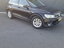 Volkswagen Tiguan 1.5 TSI ACT Highline stoelverwarming|ergo stoel|lichtmetalen wielen|keyless|achteruitrijcamera